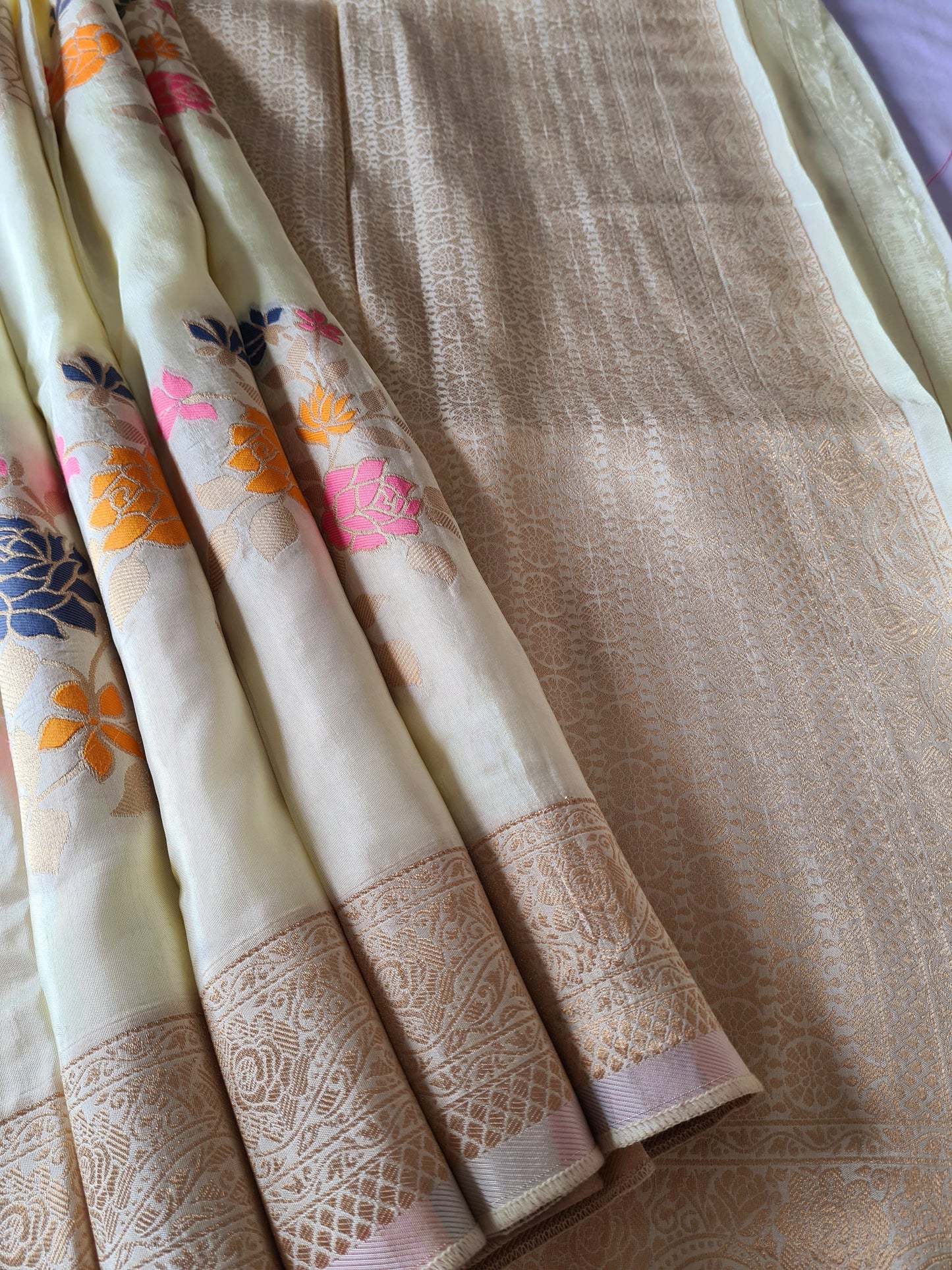 Mashru silk Beige Off white