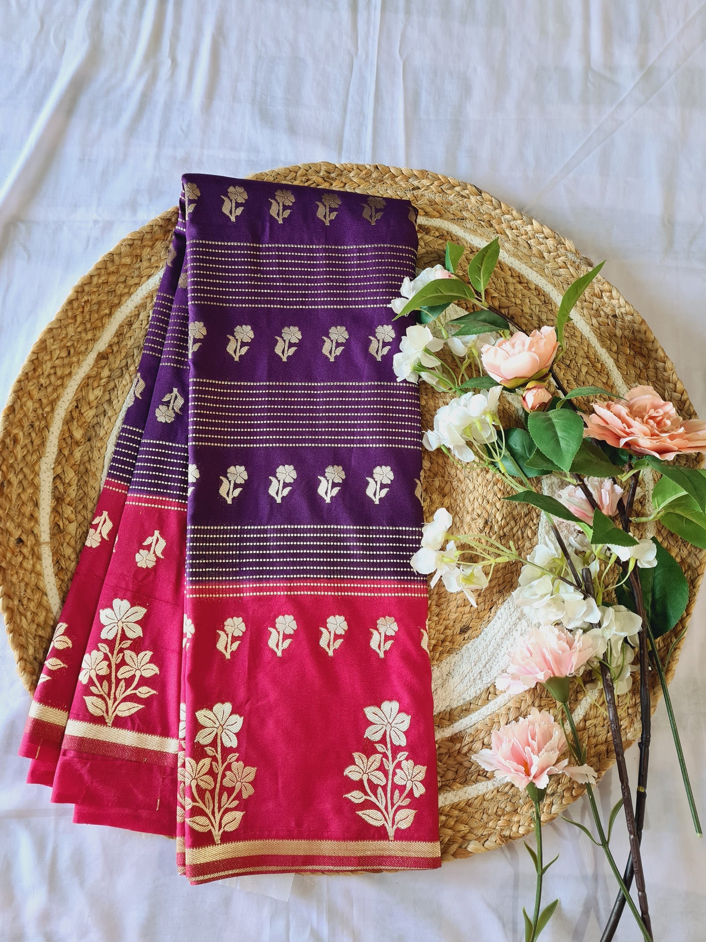 2D saree with zari thread Purple & Pink