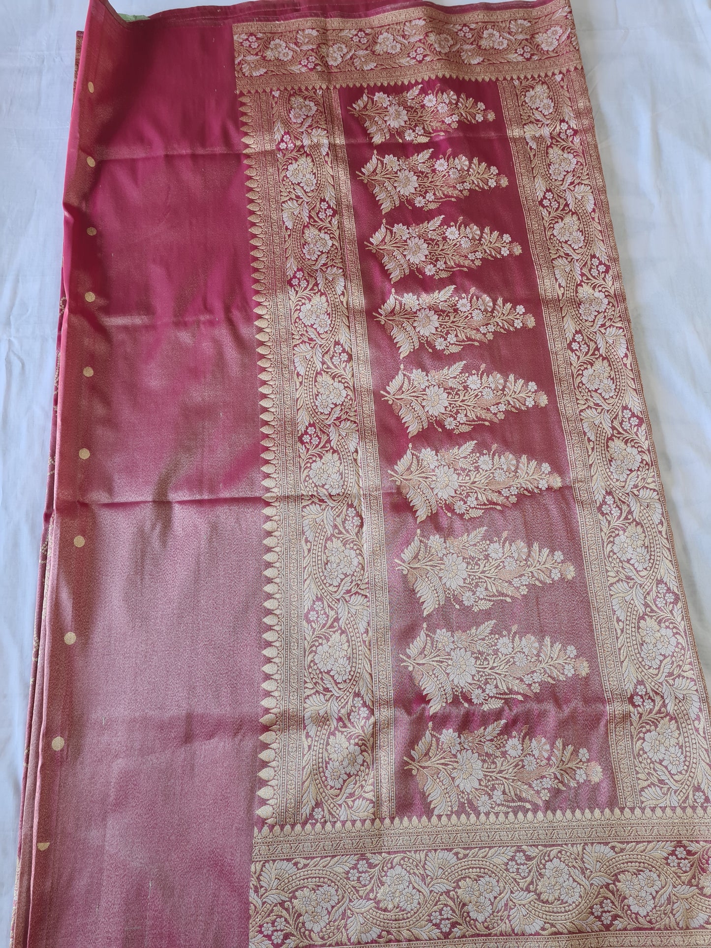Tissue Twitchi silk Pink & Silver