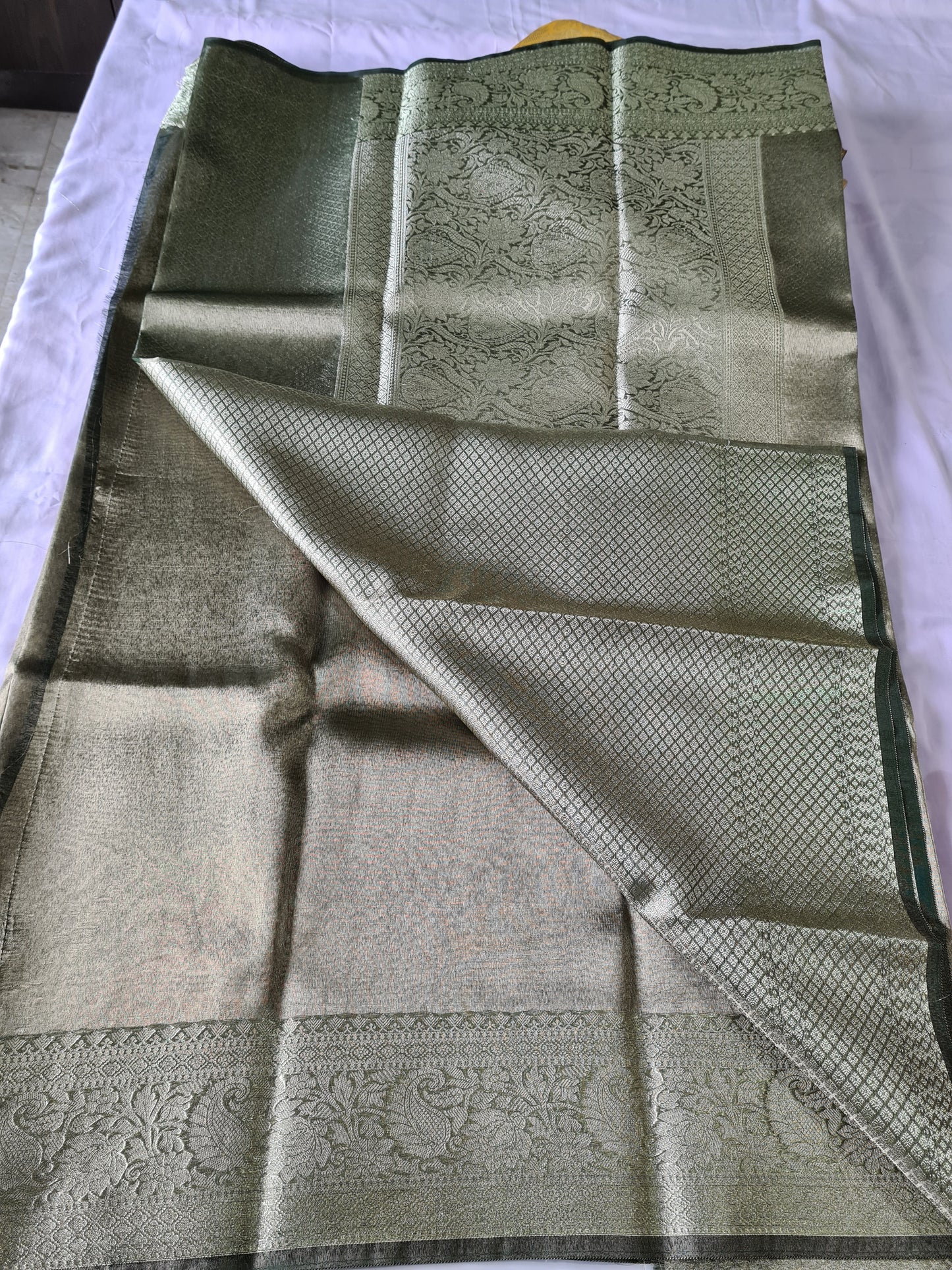 Green Soft Tissue silk
