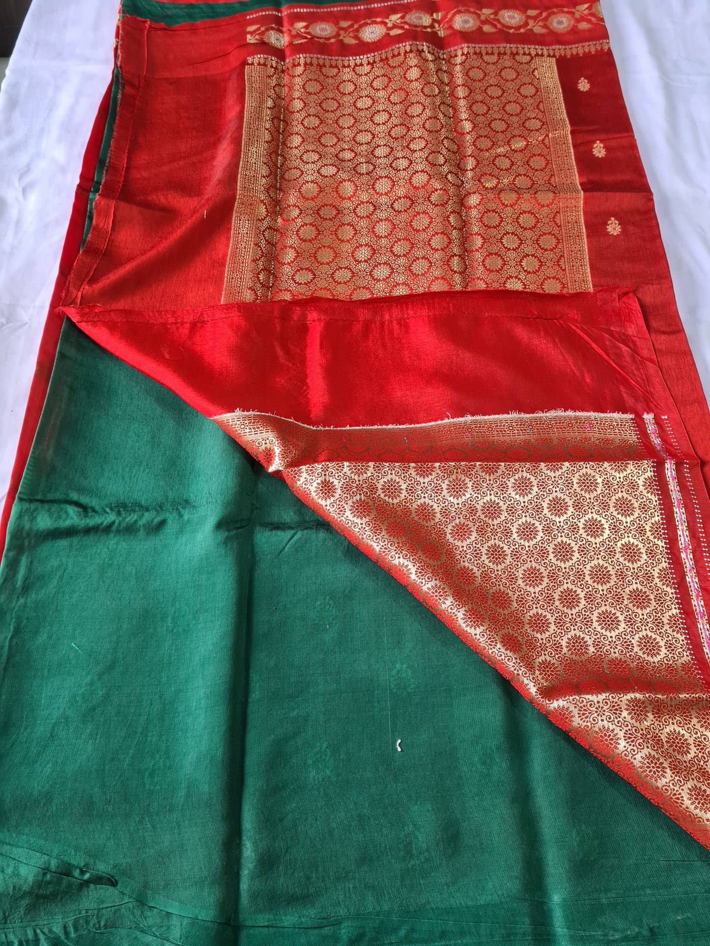 Chanderi handloom Red & Green saree