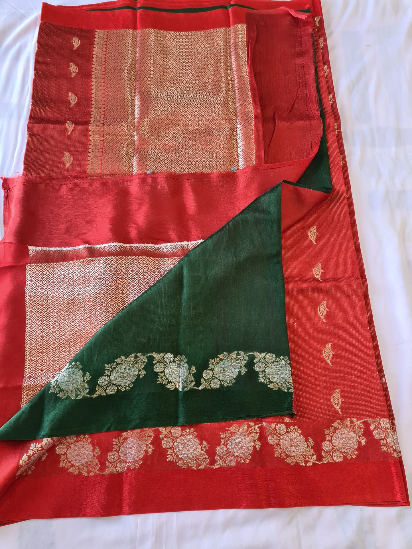 Pure Raw Mango Brick Red Green saree