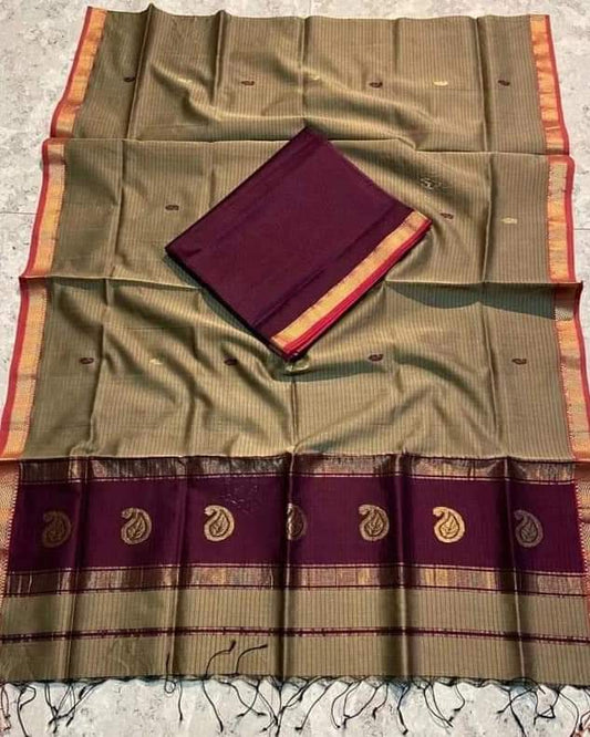 Brown Maroon ctton checks saree